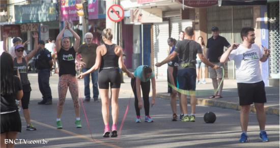 1ª edição: Domingo na Rua