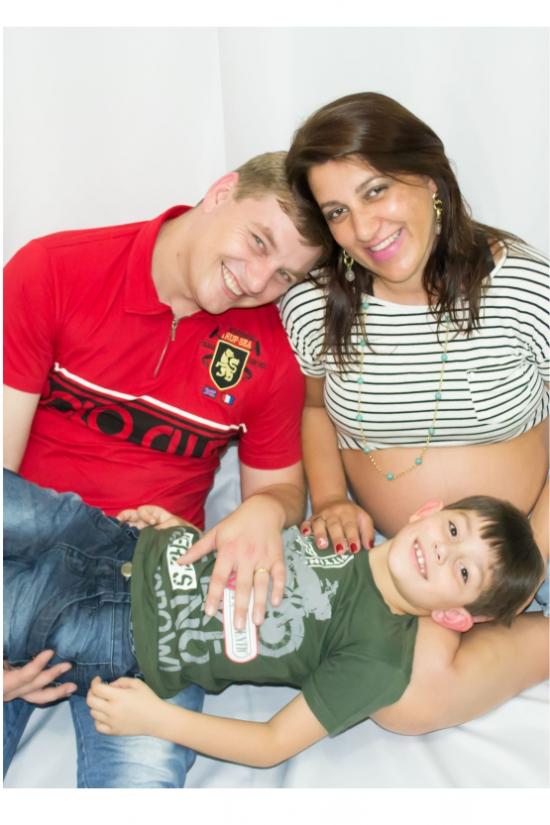 Marciano e esposa gestante