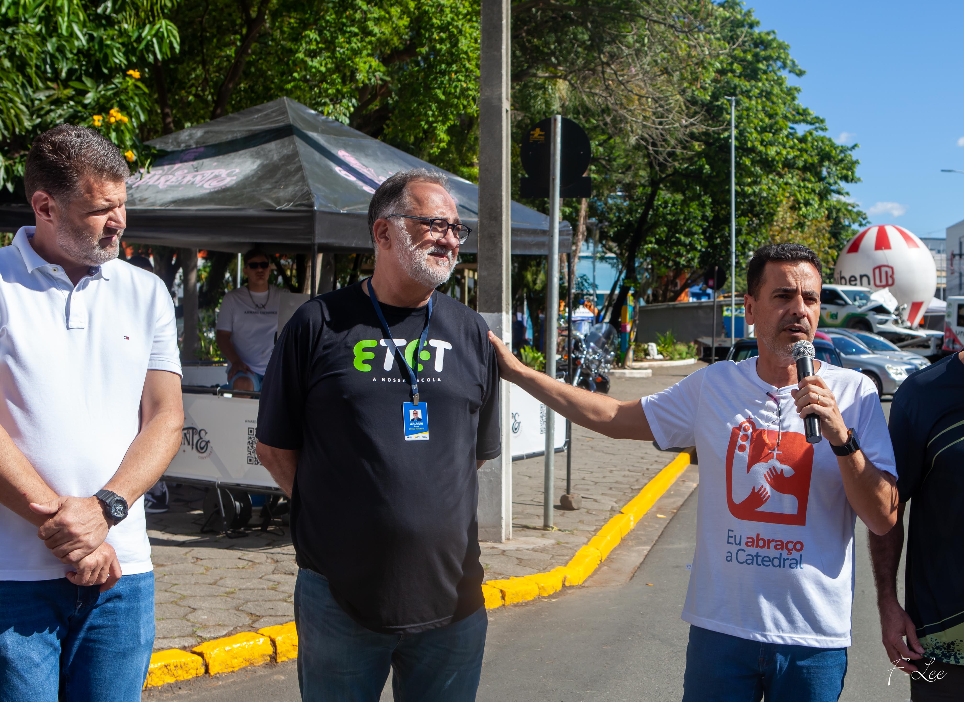 CDL Tubarão, SC: Dia D, Especial Maio