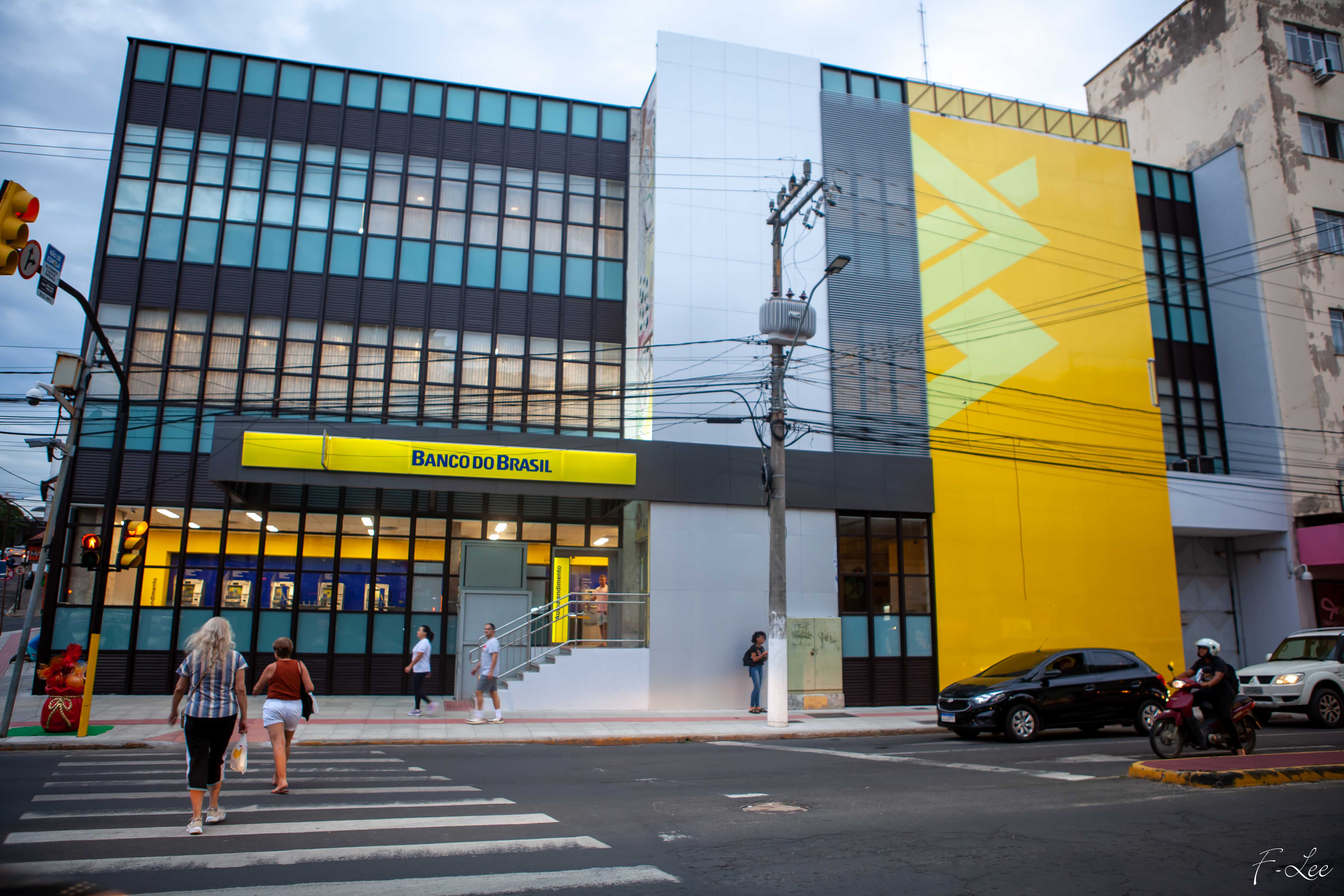 Novo visual do B.B. no Centro de Tubarão, SC.